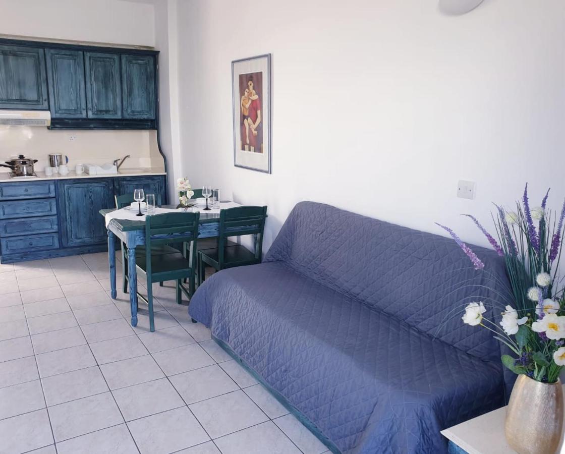 Seaview Sunset Holiday Apartments Пафос Экстерьер фото